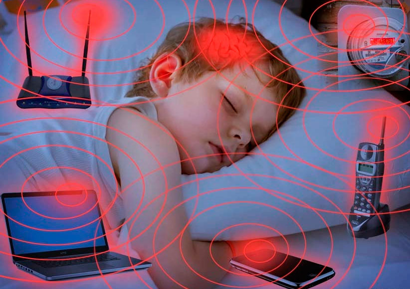 Детский мозг чрезвычайно уязвим к излучению от сотового телефона